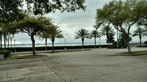 LASIK Surgeon «The LASIK Vision Institute», reviews and photos, 3030 N Rocky Point Dr #170, Tampa, FL 33607, USA