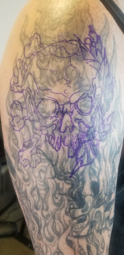 Explore quarter tattoo sleeve ideas, creative tattoo ideas in Meridian, available at SK-Tattoo1