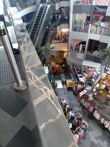Circular Shopping mall
