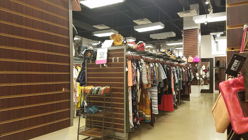 Clothing Store «Uptown Cheapskate», reviews and photos, 1038 Rockville Pike, Rockville, MD 20852, USA