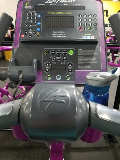 Gym «Planet FItness», reviews and photos, 1175 W March Ln, Stockton, CA 95207, USA