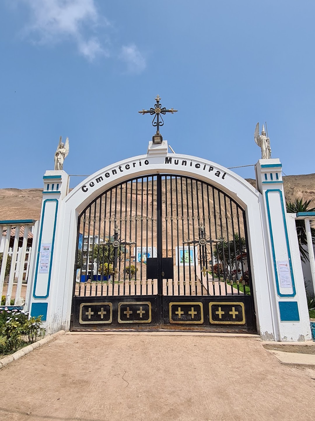 Cementerio Municipal De Pachacamac