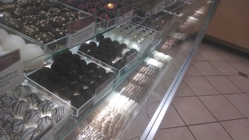 Chocolate Shop «Rocky Mountain Chocolate», reviews and photos, 522 River Walk St, San Antonio, TX 78205, USA