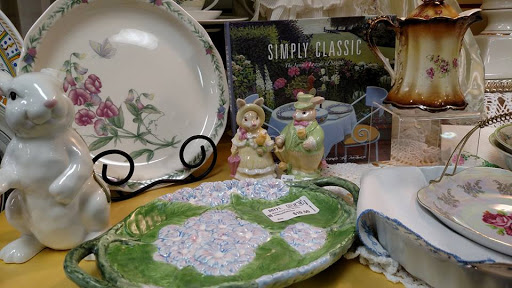 Store «Consign Mine», reviews and photos, 23520 Overland Dr #128, Sterling, VA 20166, USA