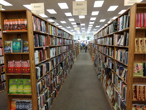 Book Store «Half Price Books», reviews and photos, 6339 E Southern Ave, Mesa, AZ 85206, USA