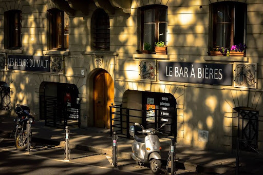 Original bars in Lyon