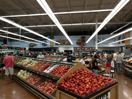 Department Store «Walmart Supercenter», reviews and photos, 3250 Vineland Rd, Kissimmee, FL 34746, USA
