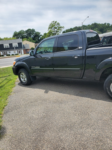 Used Car Dealer «Deer Park Auto Sales Corporation», reviews and photos, 11408 Jefferson Ave, Newport News, VA 23601, USA