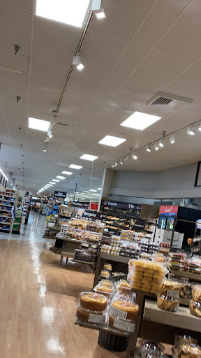 Grocery Store «Giant Food Stores», reviews and photos, 720 W Street Rd, Warminster, PA 18974, USA