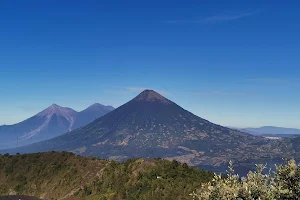 Entrada: Parque Nacional Volcan De Pacaya image