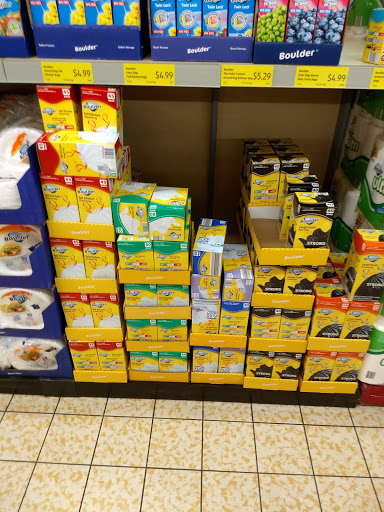 Supermarket «ALDI», reviews and photos, 7905 Golf Rd, Morton Grove, IL 60053, USA