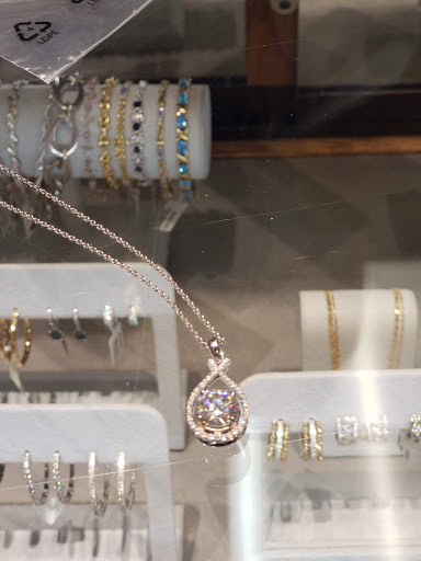 Pet Supply Store «Pet Food Express», reviews and photos, 383 S McDowell Blvd, Petaluma, CA 94954, USA