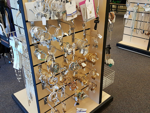 Department Store «Nordstrom Rack Tanasbourne Town Center», reviews and photos, 18100 NW Evergreen Pkwy, Beaverton, OR 97006, USA