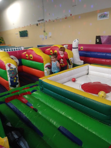 Shopping Mall «Bayshore Mall», reviews and photos, 3300 Broadway St, Eureka, CA 95501, USA