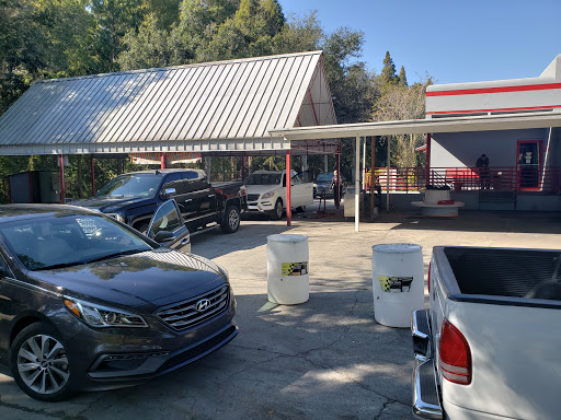 Mission Bell Car Wash en Tampa