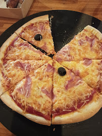 Pizza du Pizzeria ANCIEN PIZZA VICTOR HUGO à Colomiers - n°1