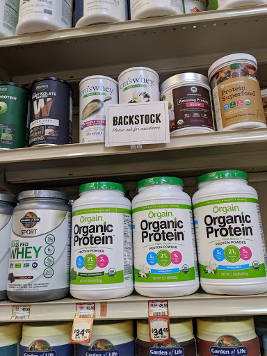 Health Food Store «Sprouts Farmers Market», reviews and photos, 7477 N Blackstone Ave, Fresno, CA 93720, USA