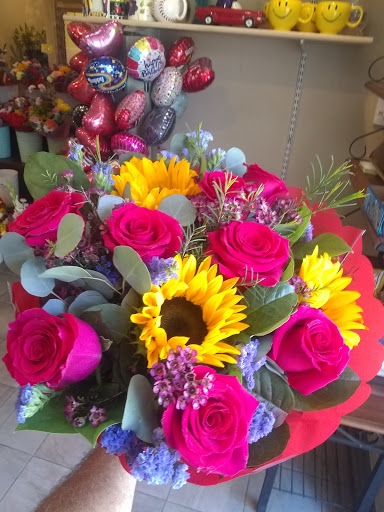 Florist «Ron & Alicia Robinson Florist», reviews and photos, 3323 Workman Mill Rd Suite B, Whittier, CA 90601, USA