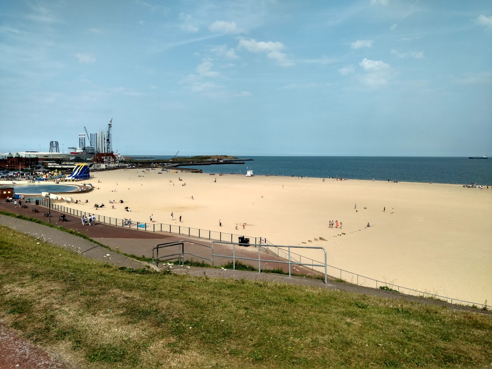 Fotografija Gorleston plaža z svetel pesek površino