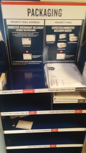 Post Office «United States Postal Service», reviews and photos, 721 4th Ave, Kirkland, WA 98033, USA