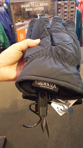 Clothing Store «L.L. Bean», reviews and photos, 280 School St, Mansfield, MA 02048, USA