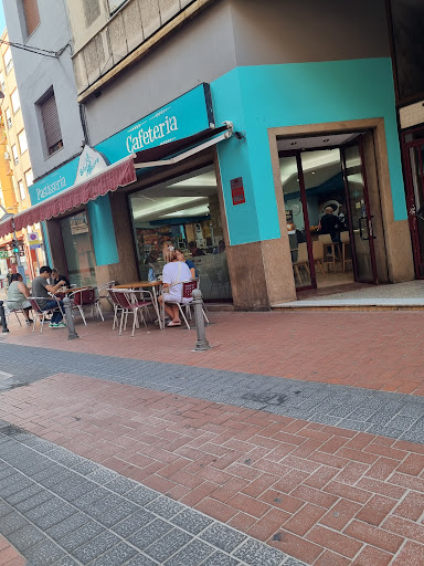 Pastelería Blat I Sucre en Oliva, Valencia