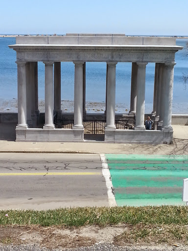 Insurance Company «Plymouth Rock Assurance», reviews and photos