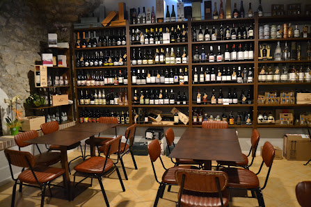 Enoteca Prohibition wine Viale S. Rocco, 7, 03021 Amaseno FR, Italia