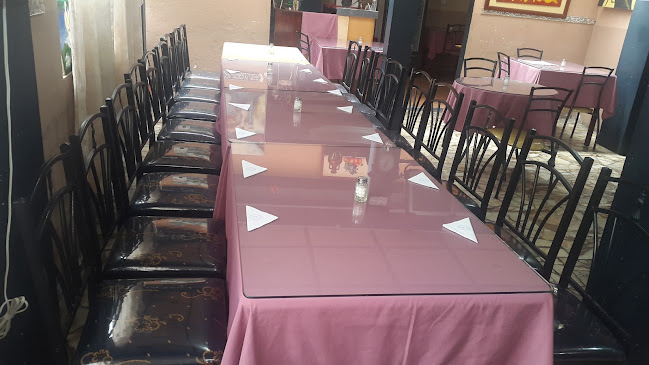 Comentarios y opiniones de Restaurante Cafeteria "Pumapungo"