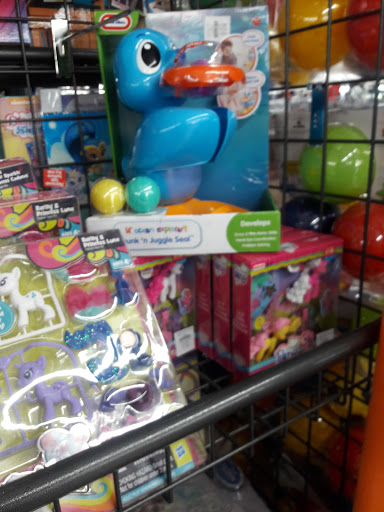 Discount Store «Fallas Discount Stores», reviews and photos, 10715-10739 MacArthur Blvd, Oakland, CA 94605, USA