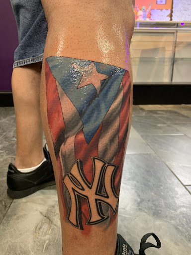 Tattoo Shop «Black Heart Tattoo», reviews and photos, 1926 Hudson Bridge Rd, Stockbridge, GA 30281, USA