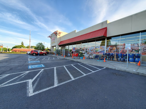 Grocery Store «Grocery Outlet Bargain Market», reviews and photos, 878 Molalla Ave, Oregon City, OR 97045, USA