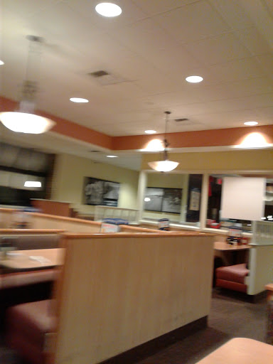 Shopping Mall «Rio Hill Shopping Center», reviews and photos, Seminole Trail, Charlottesville, VA 22901, USA