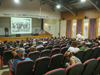 ProfDr Suat Mirza Konferans Salonu