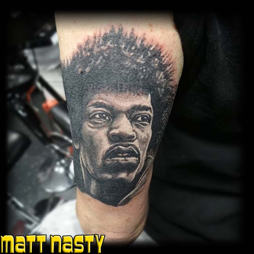 Tattoo Shop «Lucky Strike Tattoo and Body Piercing», reviews and photos, 115 E Broad St Ste 100, Quakertown, PA 18951, USA