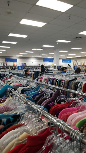 Thrift Store «Goodwill Aurora - E. Iliff», reviews and photos, 15509 E Iliff Ave, Aurora, CO 80013, USA