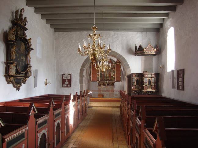 Anmeldelser af Hellevad Kirke i Brønderslev - Kirke