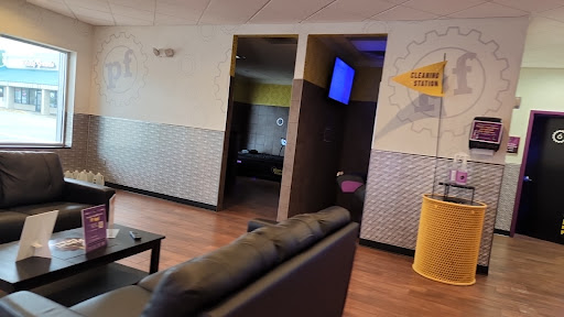 Gym «Planet Fitness», reviews and photos, 867 Joe Frank Harris Pkwy SE, Cartersville, GA 30120, USA