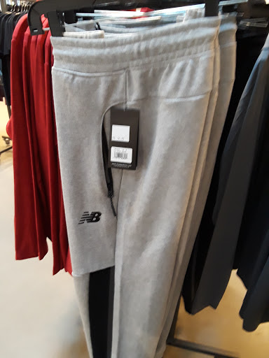Stores to buy men's tracksuits Bolton