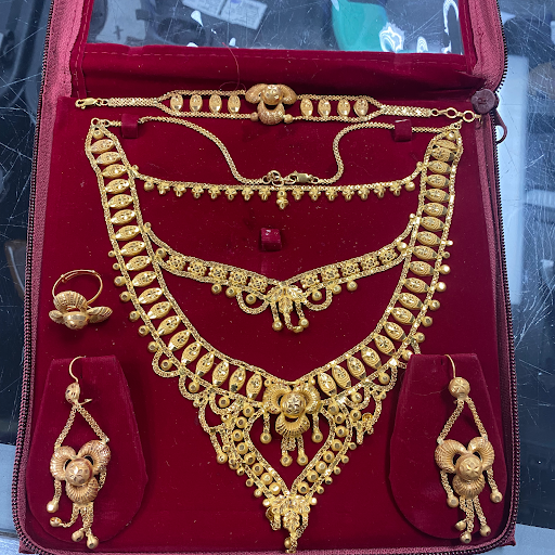 Pawn Shop «Dash 2 Cash Pawn Shop», reviews and photos, 1253 Morse Rd, Columbus, OH 43229, USA