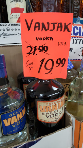 Liquor Store «Thorobred Liquors», reviews and photos, 5050 S Federal Blvd # 34, Englewood, CO 80110, USA