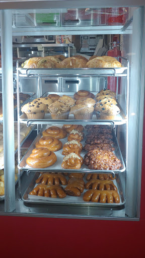 Donut Shop «BoSa Donuts», reviews and photos, 155 E Williams Field Rd, Gilbert, AZ 85295, USA