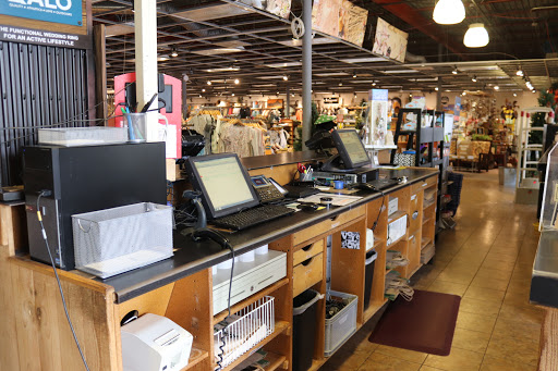 Outdoor Sports Store «Alpine Shop - Kirkwood, MO», reviews and photos, 440 N Kirkwood Rd, Kirkwood, MO 63122, USA