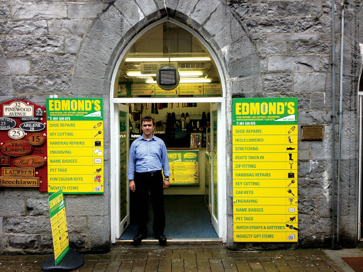 Edmond's Shoe Repairs