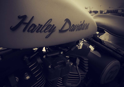 Black Heritage Bikes - Motorradwerkstatt für Harley-Davidson