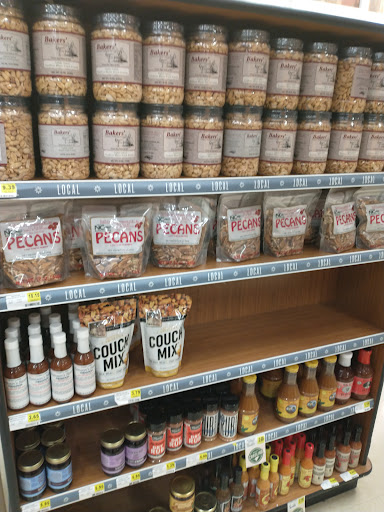 Grocery Store «Lowes Foods of Boone», reviews and photos, 267 New Market Centre, Boone, NC 28607, USA