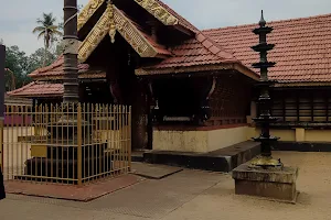 Vettikulangara Devi Temple, Cheppad, Haripad image