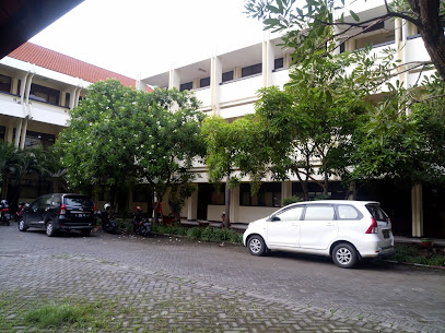 Fakultas Hukum Universitas Bhayangkara Surabaya