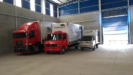 Serviço de transporte e armazenamento de móveis Curitiba