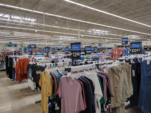 Department Store «Walmart Supercenter», reviews and photos, 550 N Hwy 123 Bypass, Seguin, TX 78155, USA
